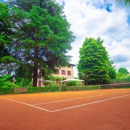 B & B Villa Dell'Usignolo Nerviano Eksteriør bilde