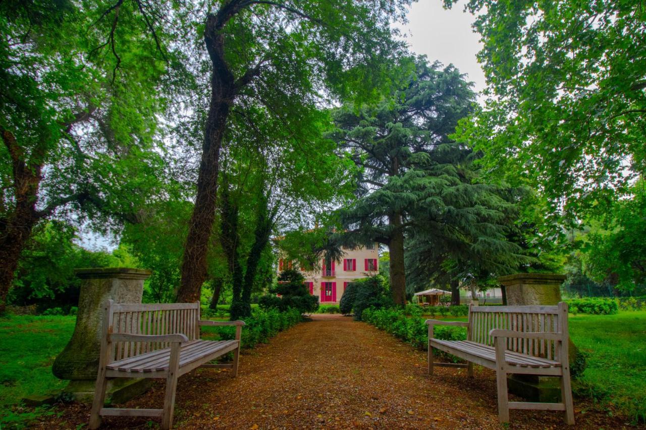 B & B Villa Dell'Usignolo Nerviano Eksteriør bilde